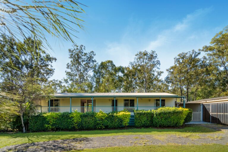 44 Woodlands Court, JIMBOOMBA  QLD  4280