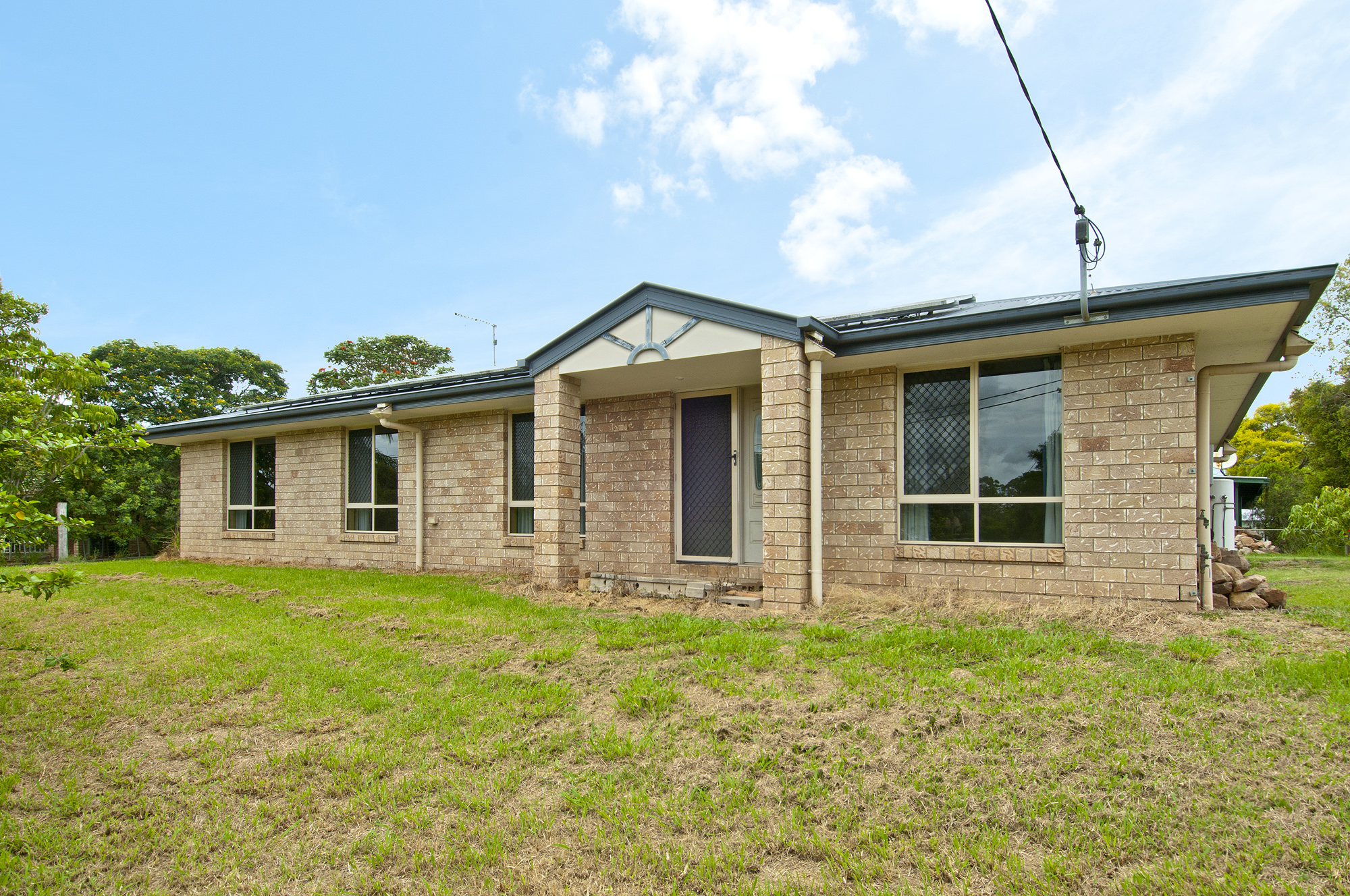 27 Mitchell Street, BEAUDESERT, QLD 4285