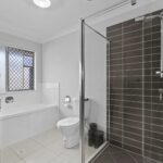 9 Wilson Circuit, FLAGSTONE, QLD 4280