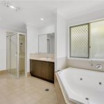 659-661 Silverwood Drive, FLAGSTONE, QLD 4280