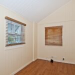 24 Vera St, GREENSLOPES, QLD 4120