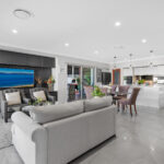 1 Bonello Circuit, Flagstone, QLD 4280