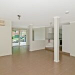 24 Vera St, GREENSLOPES, QLD 4120