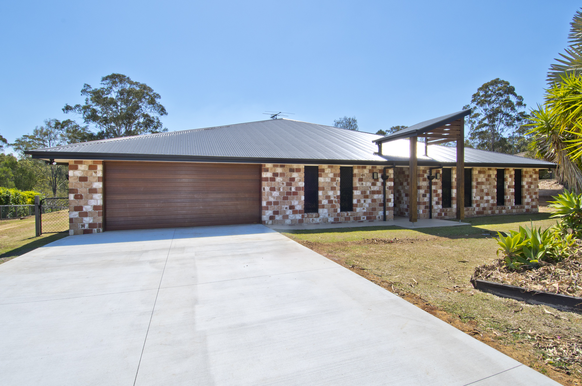 1-3 Strathmore Way, GLENEAGLE, QLD 4285