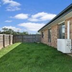 5 Ridgecrest Drive, FLAGSTONE, QLD 4280