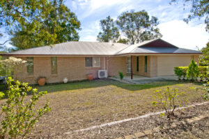 205 Bluff Road, CEDAR VALE, QLD 4285