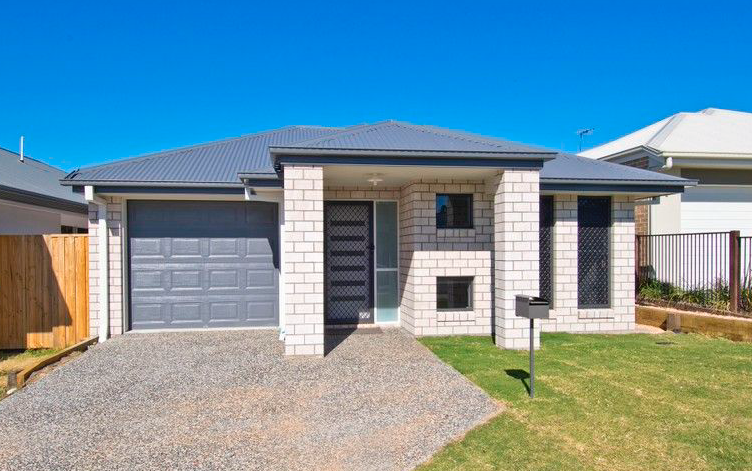7 Bonello Cct, FLAGSTONE, QLD 4280
