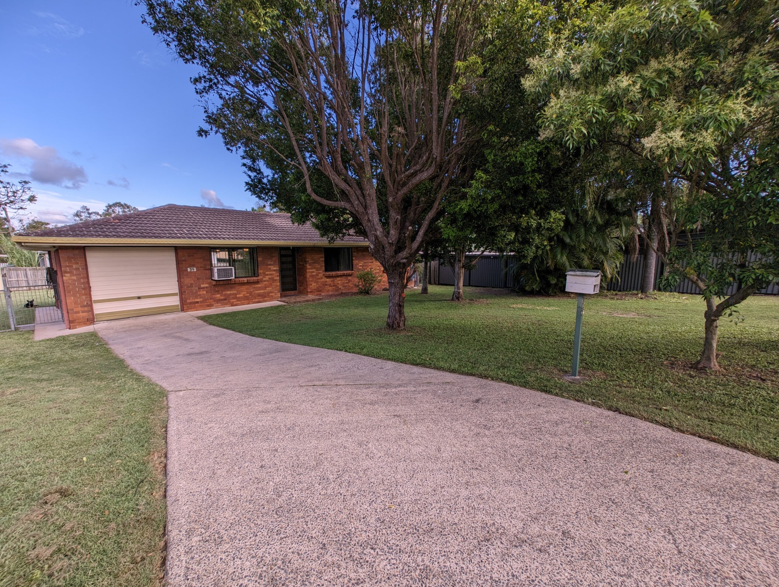 39 Zorina St, BROWNS PLAINS, QLD 4118
