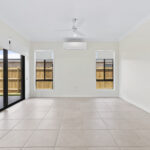 31 Edinburgh, GLENEAGLE, QLD 4285