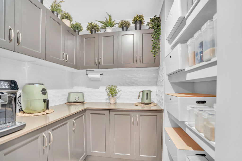 3 Alba La, GLENEAGLE, QLD 4285