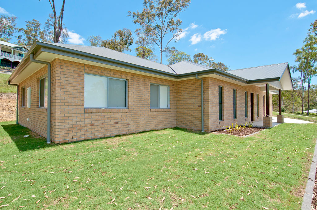 2-12 Bredalbane Street, MUNDOOLUN, QLD 4285