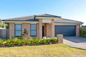 52 Reserve Drive, FLAGSTONE, QLD 4280