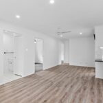 37 Paddies Crescent, CRESTMEAD, QLD 4132