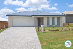 55 Ridgecrest Drive, FLAGSTONE, QLD 4280