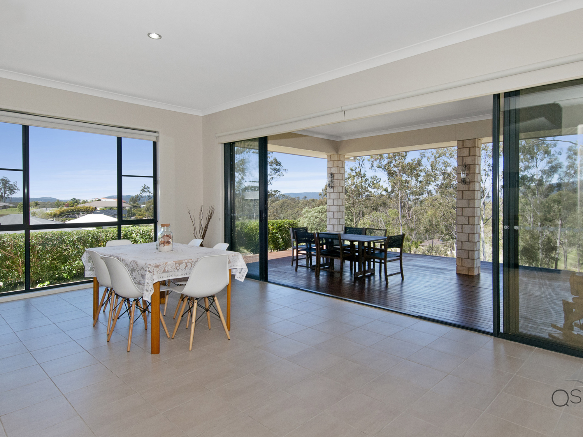 9 Bauer Drive, MUNDOOLUN, QLD 4285