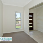 2-12 Bredalbane Street, MUNDOOLUN, QLD 4285