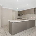 14 Hilltop Crescent, Flagstone, QLD 4280