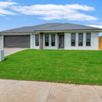 12 Clarence Place, PLAINLAND, QLD 4341