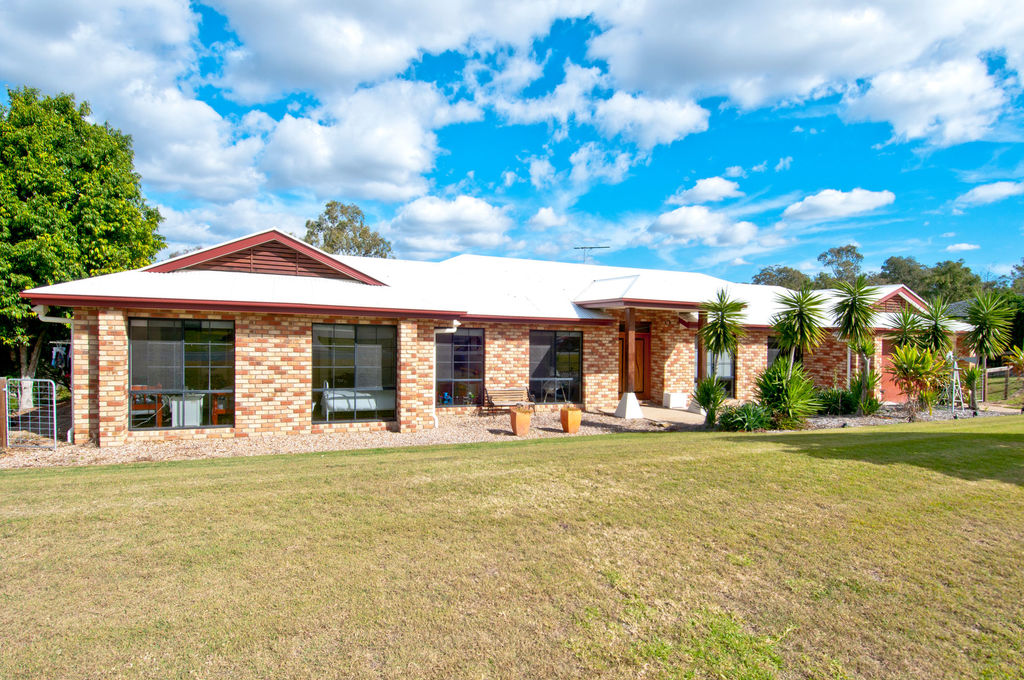 57 William Humphreys Drive, MUNDOOLUN, QLD 4285