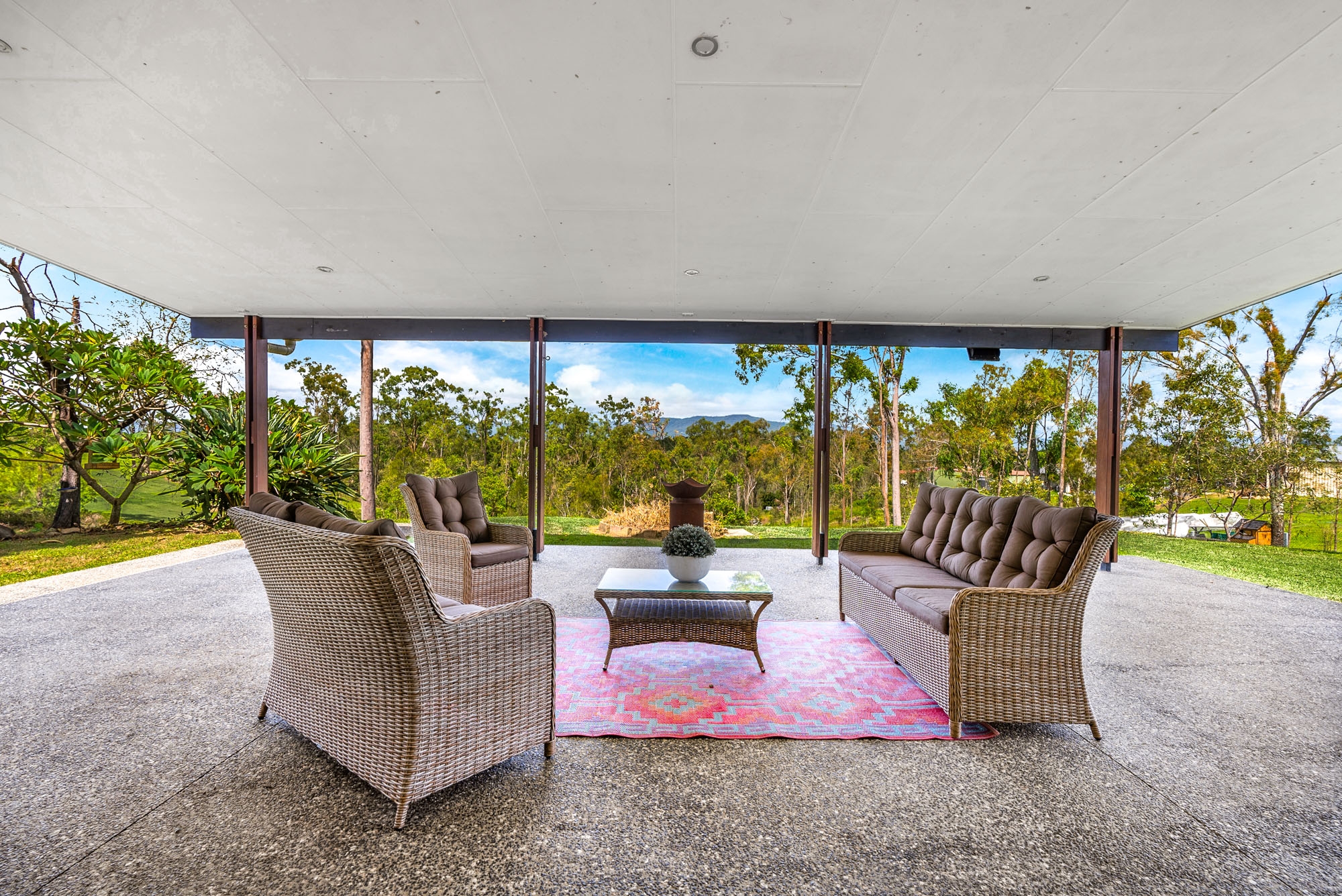 10-12 Borrowdale Court, MUNDOOLUN, QLD 4285