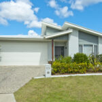 15 Foxx Court, YARRABILBA, QLD 4207