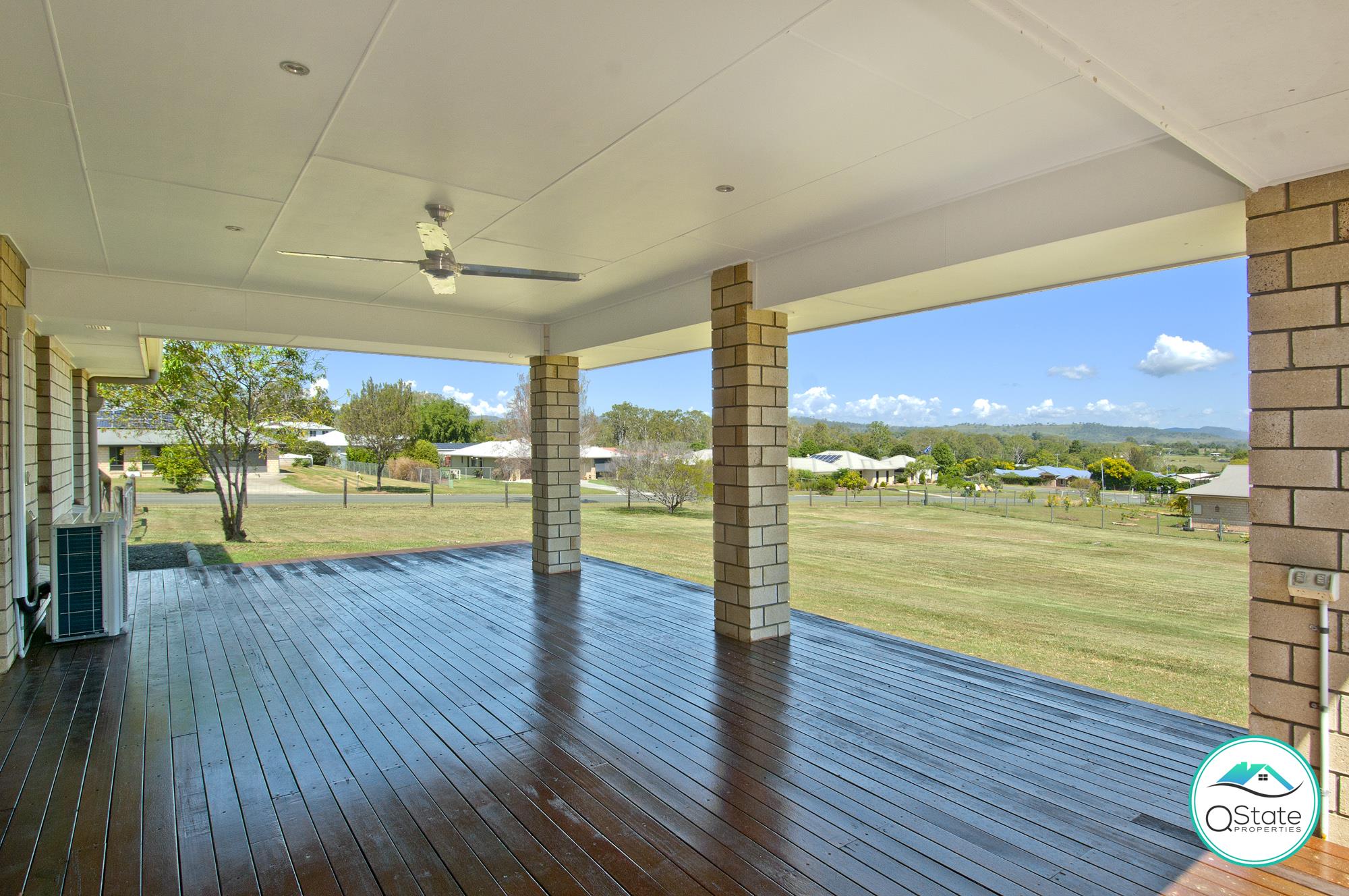 2-4 Corymbia Close, BEAUDESERT, QLD 4285