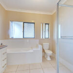 6 Clearpoint Way, SPRINGFIELD LAKES, QLD 4300