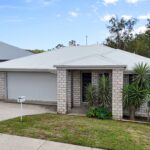 9 Wilson Circuit, FLAGSTONE, QLD 4280