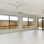72 Falcon Cct, FLAGSTONE, QLD 4280