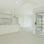 39 Garden Road, GREENBANK, QLD 4124