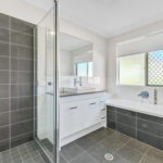 63 Tutin Cres, WOODHILL, QLD 4285