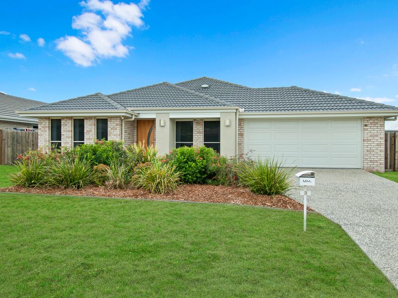 3 Lachlan, GLENEAGLE, QLD 4285