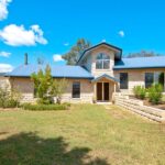 77 Saville Road, ALLENVIEW, QLD 4285