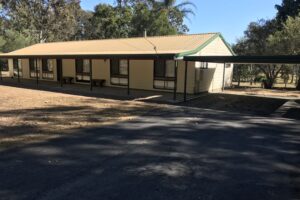41 Clifton Drive, NORTH MACLEAN, QLD 4280