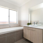 73 Falcon Cct, FLAGSTONE, QLD 4280