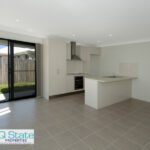 2/12 Lachlan Street, GLENEAGLE, QLD 4285