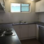 24 Vera Street, GREENSLOPES, QLD 4120