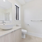 31 Edinburgh, GLENEAGLE, QLD 4285