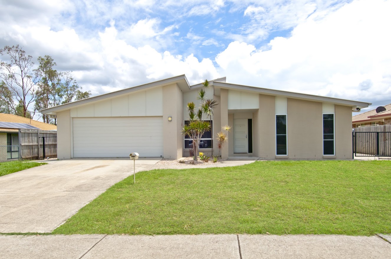 14 Hilltop Crescent, FLAGSTONE, QLD 4280