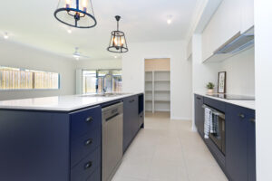 43 Edinburgh Cres, GLENEAGLE, QLD 4285