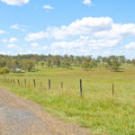 77 Saville Road, ALLENVIEW, QLD 4285