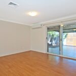 8 Soho Street, Hillcrest, QLD 4118