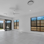 72 Outlook Blvd, GLENEAGLE, QLD 4285