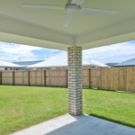 4 Aura St, FLAGSTONE, QLD 4124