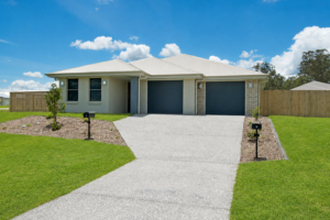 5 Tarryn St, GLENEAGLE, QLD 4285