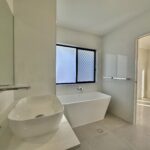 33 Amalfi Cct, JIMBOOMBA, QLD 4280