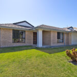 6 Finley St, GLENEAGLE, QLD 4285