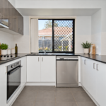 6 Finley St, GLENEAGLE, QLD 4285
