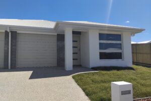 18B Jovinov Road, GREENBANK, QLD 4124